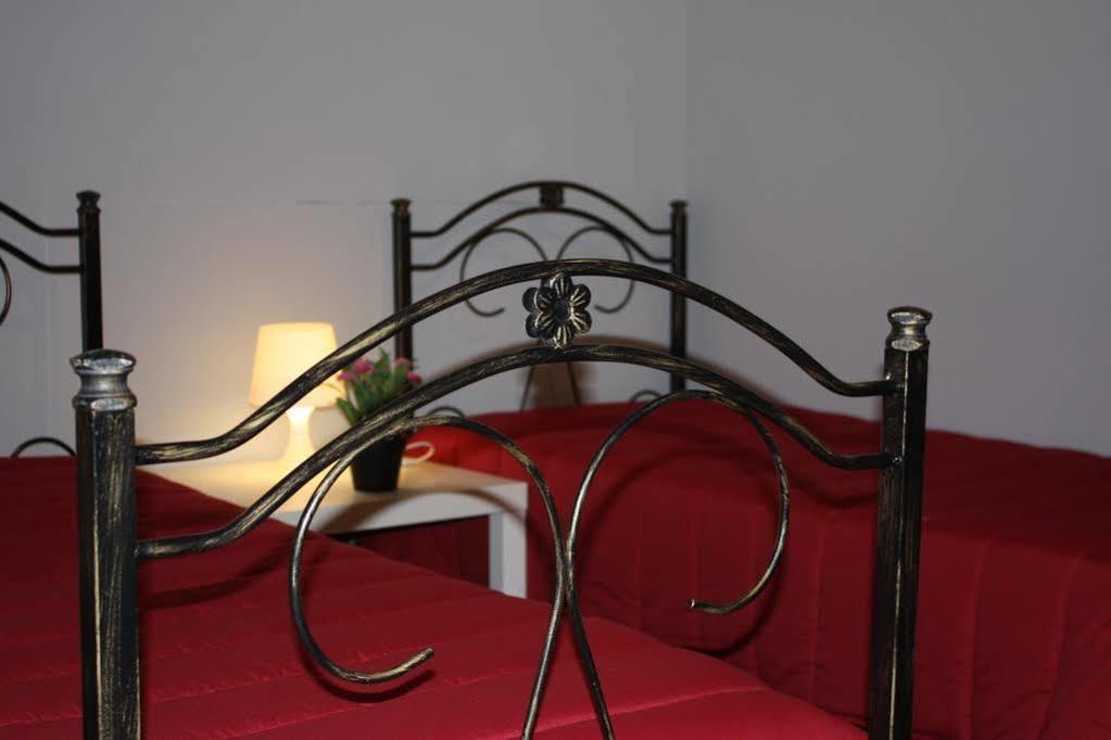 Tra L'Etna E Il Mare B&B Catânia Exterior foto